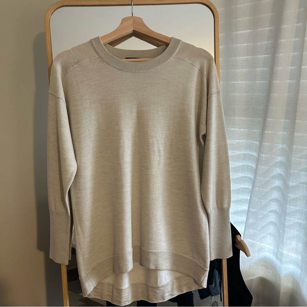 J. Crew Women's Gray/Beige Crew Neck Sweater